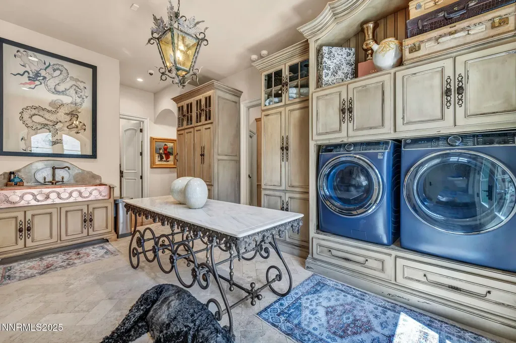 3820 Frost Reno NV 89511