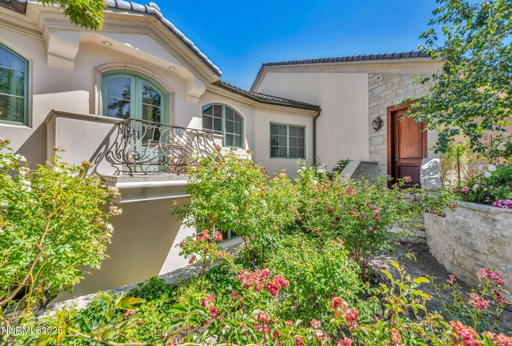3820 Frost Reno NV 89511