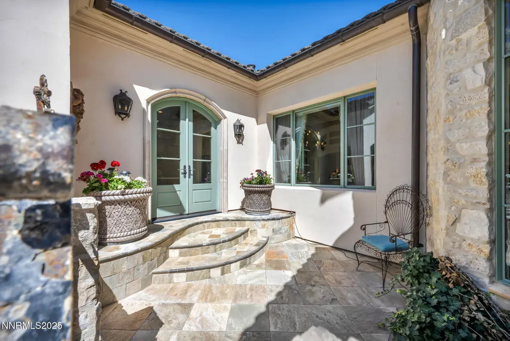 3820 Frost Reno NV 89511