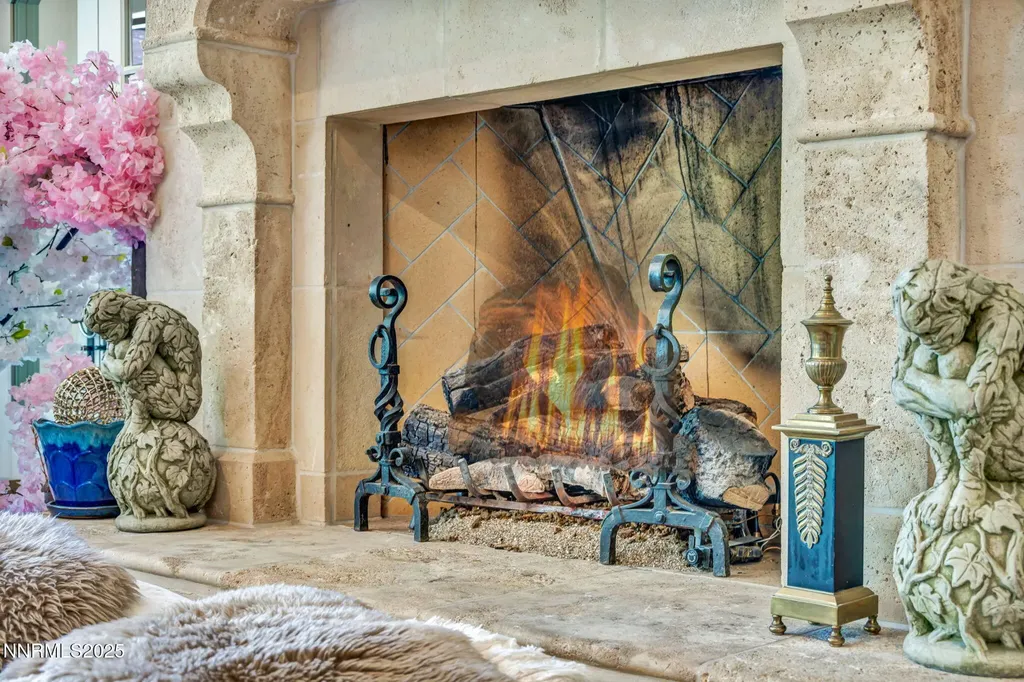 3820 Frost Reno NV 89511