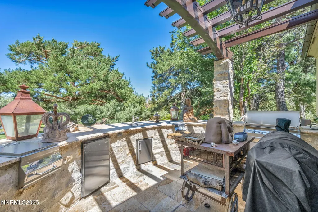 3820 Frost Reno NV 89511