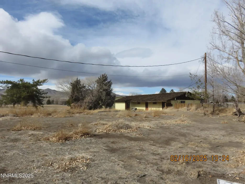 111 Nv-208 Yerington NV 89447