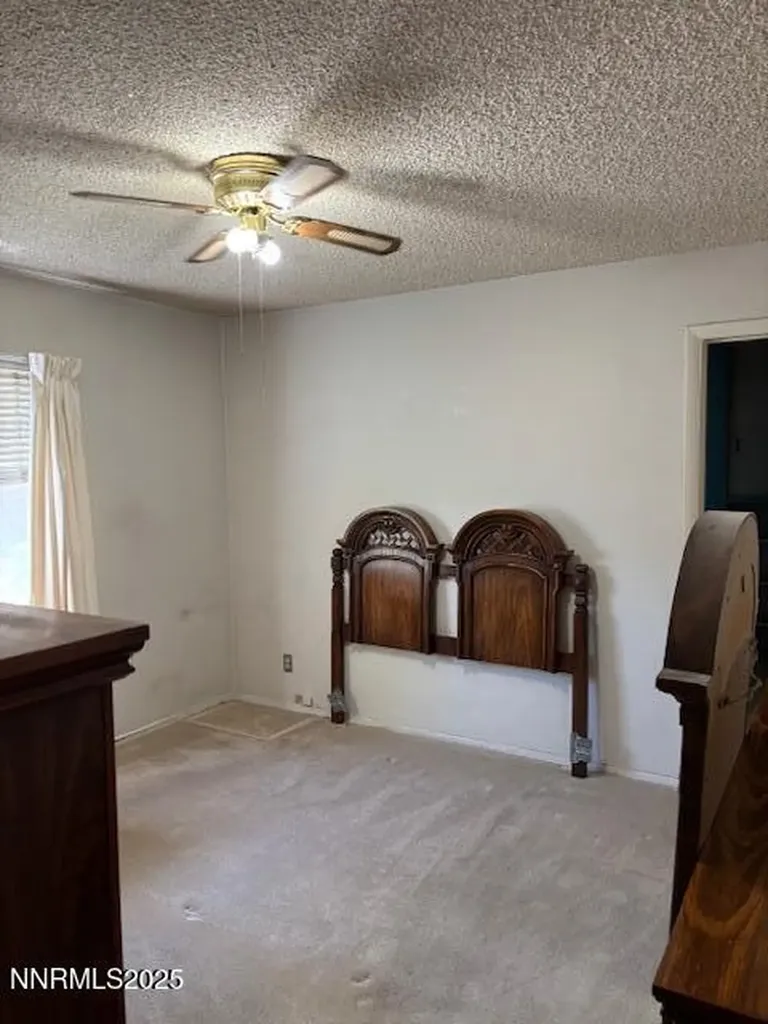 335 York Way Sparks NV 89431
