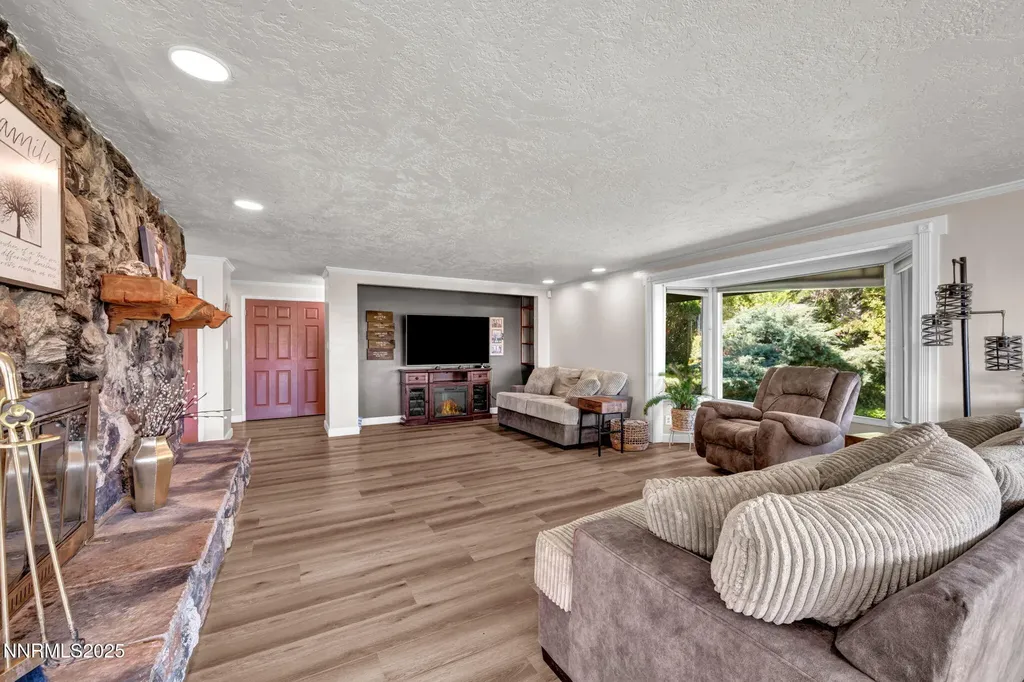 3495 Plumb Reno NV 89509