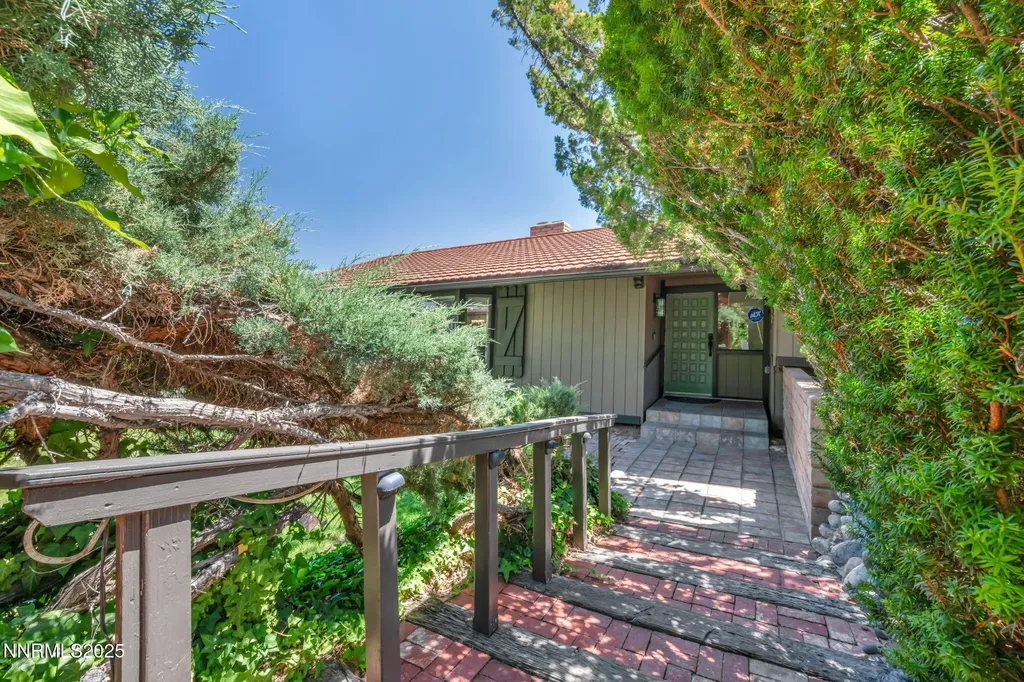 3495 Plumb Reno NV 89509