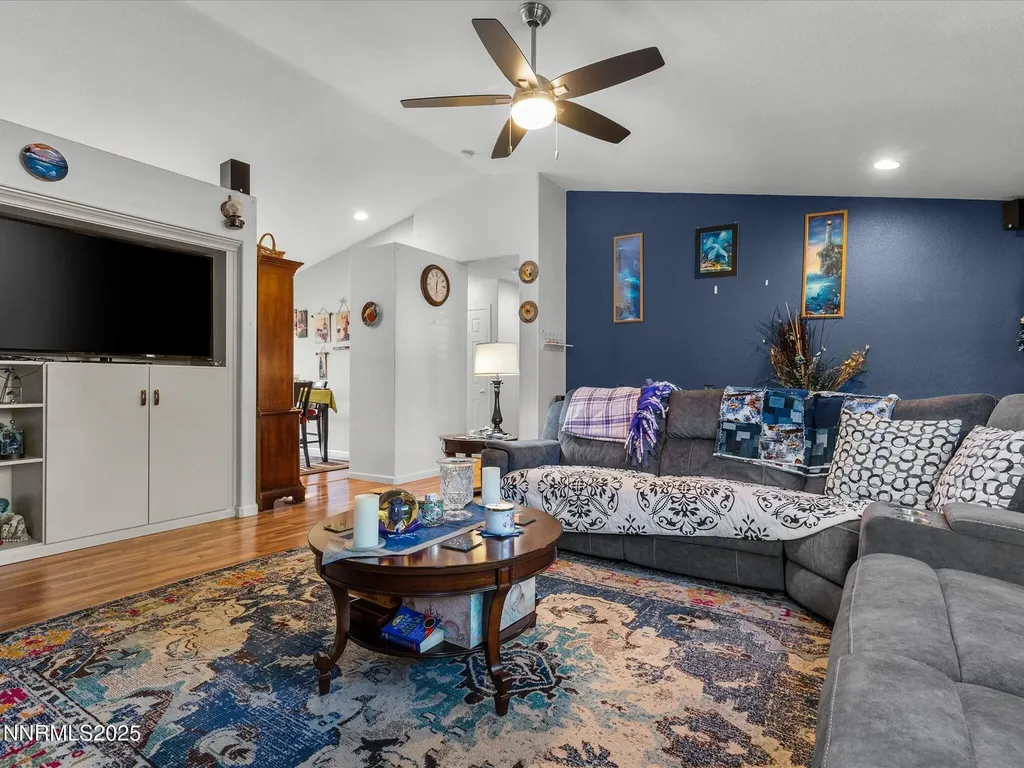 9493 Long River Reno NV 89506