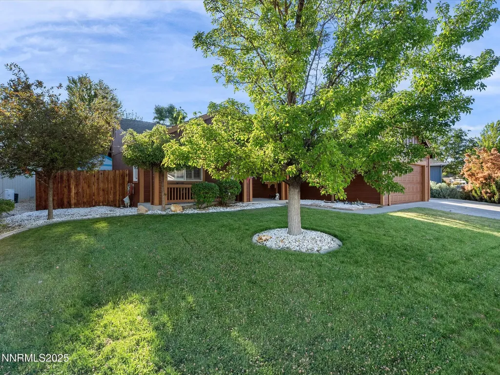 9493 Long River Reno NV 89506