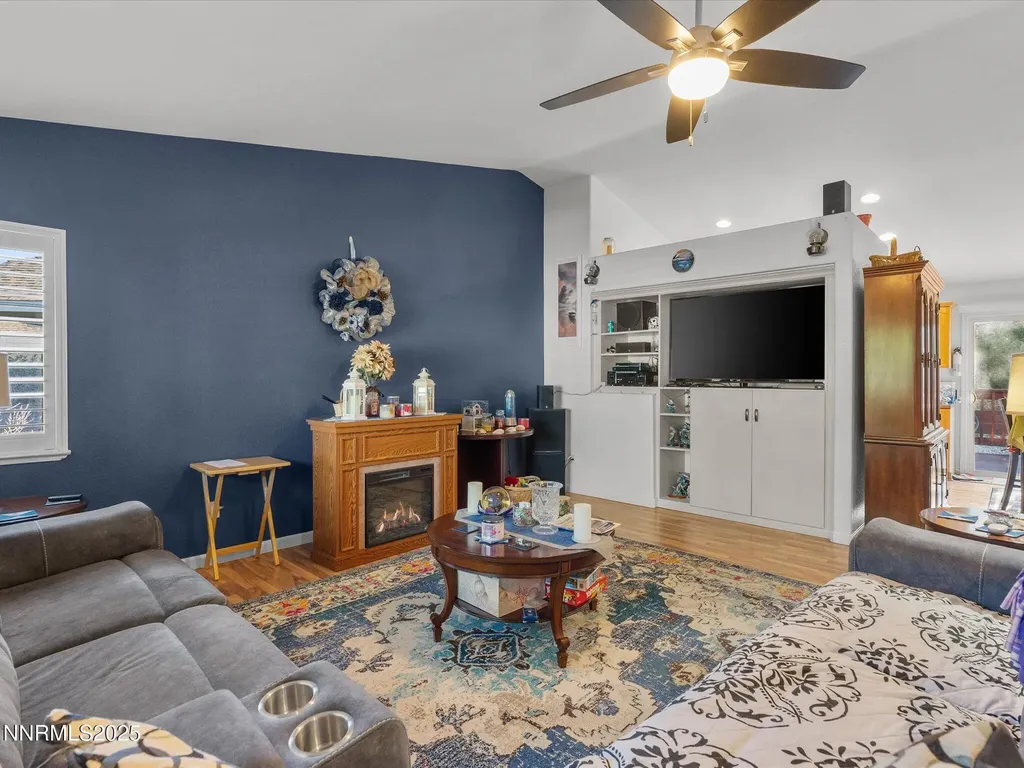 9493 Long River Reno NV 89506