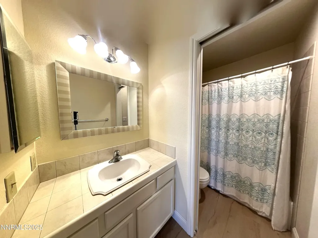 2750 Plumas Reno NV 89509