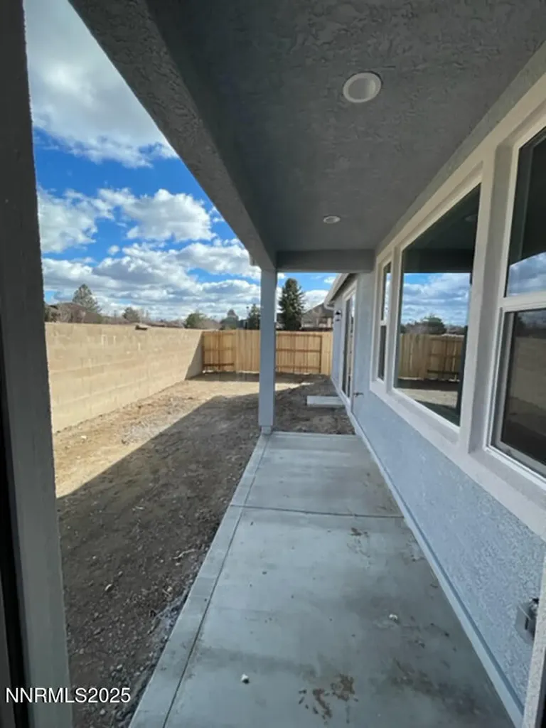 1608 Delta Downs Minden NV 89423