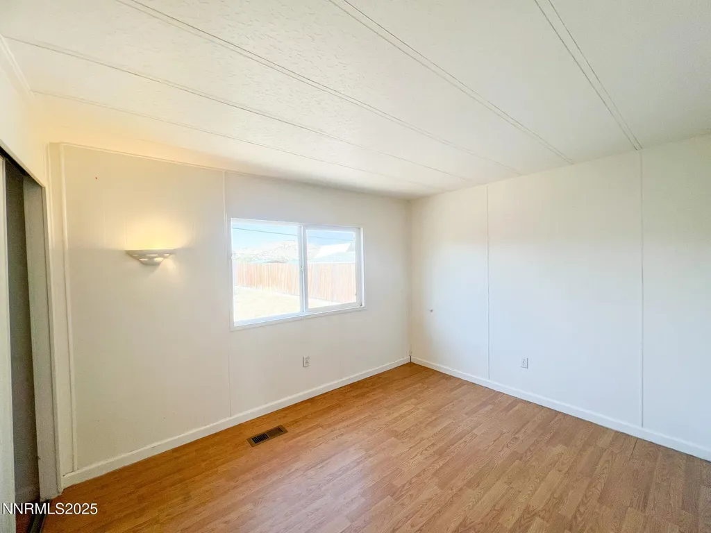 6305 Blackwood Sun Valley NV 89433