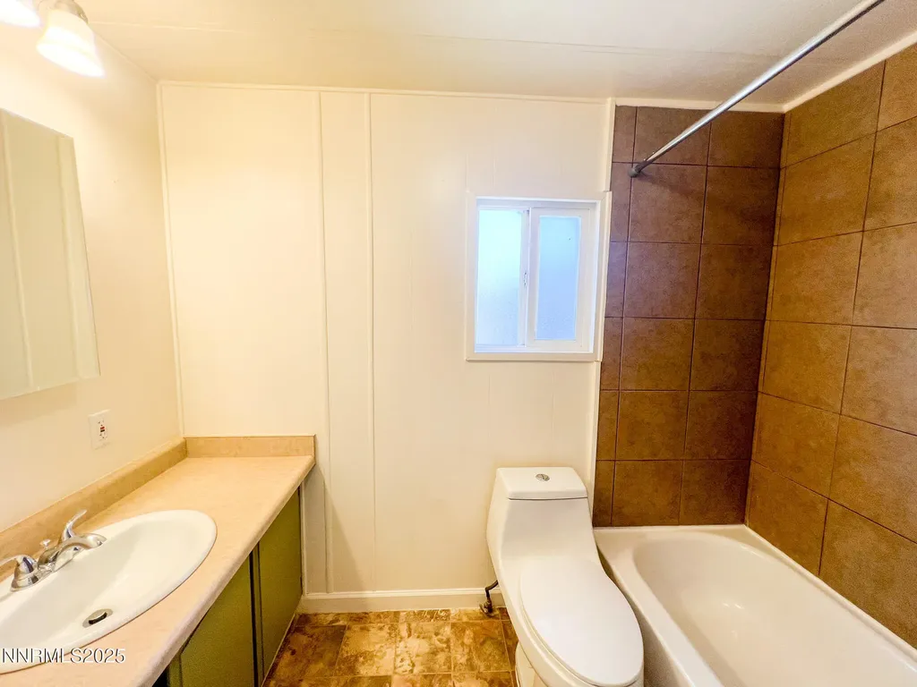 6305 Blackwood Sun Valley NV 89433