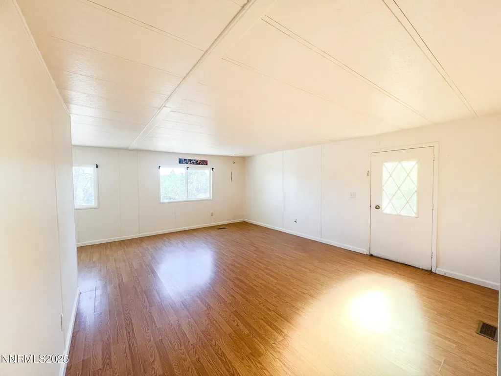 6305 Blackwood Sun Valley NV 89433