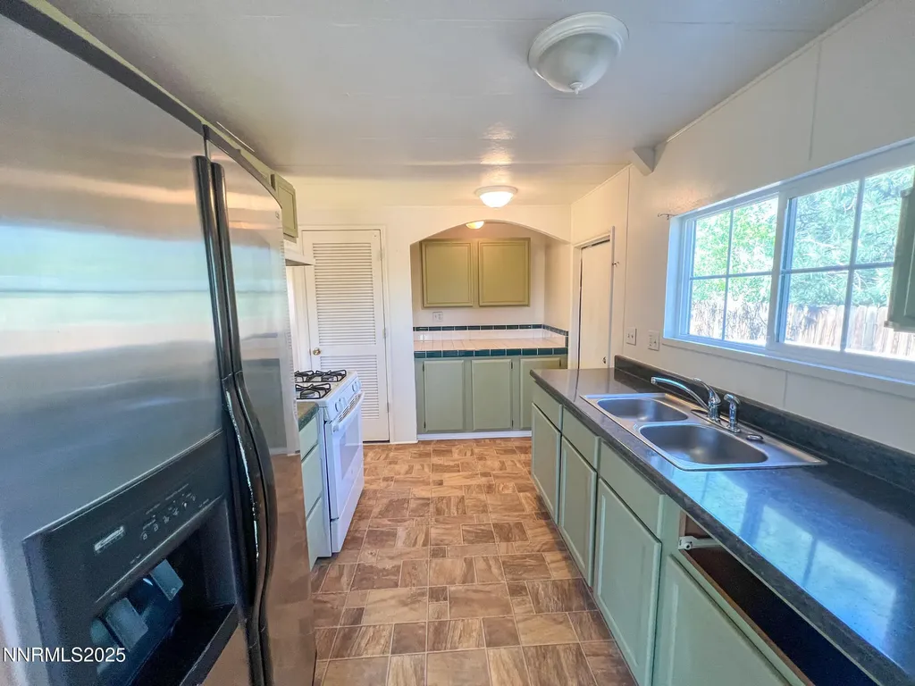 6305 Blackwood Sun Valley NV 89433