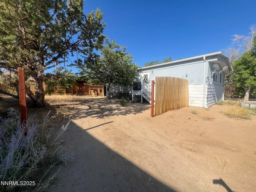 6305 Blackwood Sun Valley NV 89433