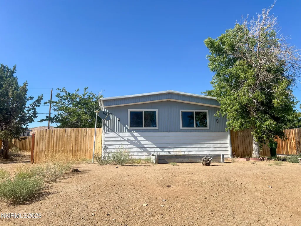 6305 Blackwood Sun Valley NV 89433