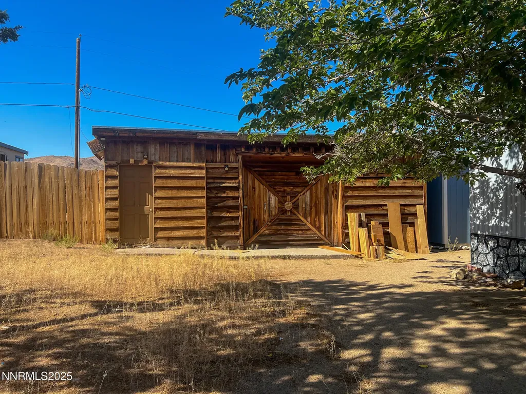 6305 Blackwood Sun Valley NV 89433