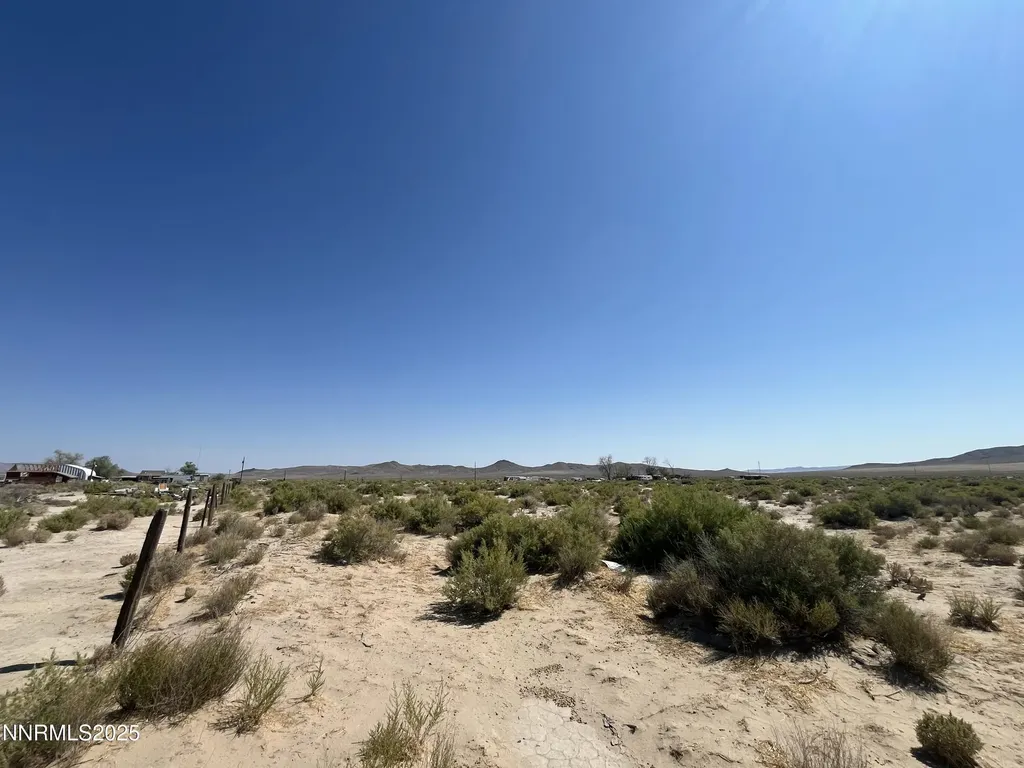 9 Ogden Yerington NV 89447