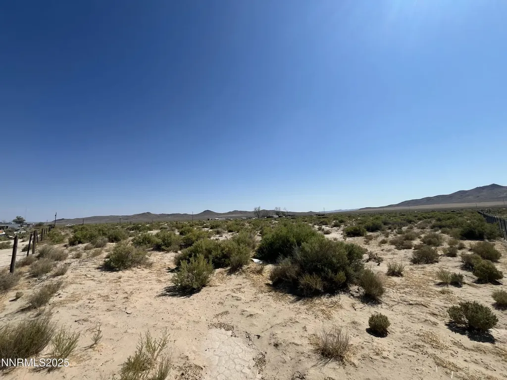 9 Ogden Yerington NV 89447