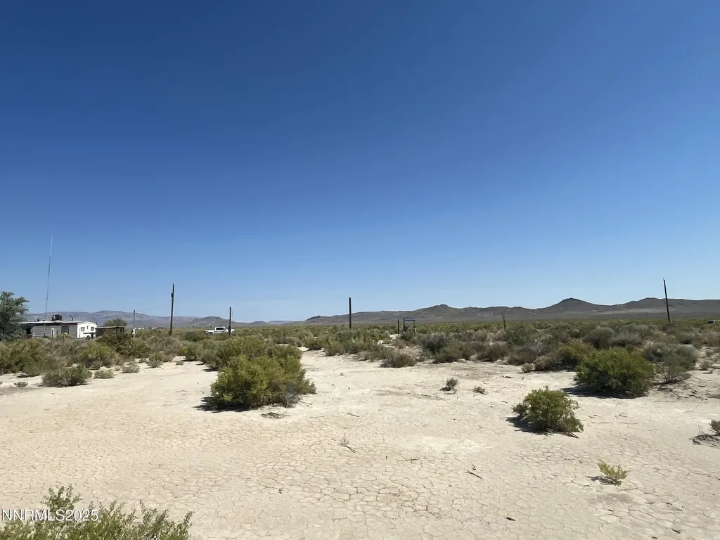 9 Ogden Yerington NV 89447