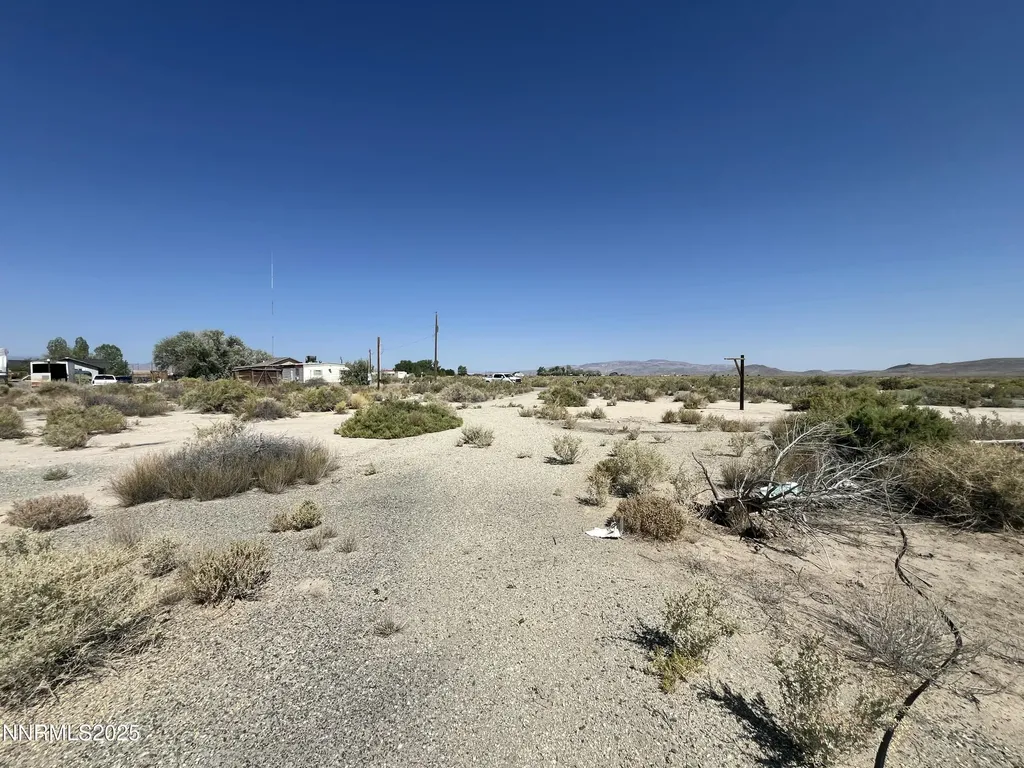 9 Ogden Yerington NV 89447