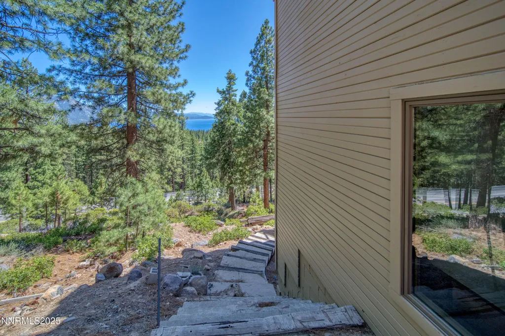 689 Tyner Incline Village NV 89451