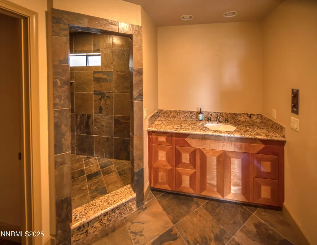689 Tyner Incline Village NV 89451
