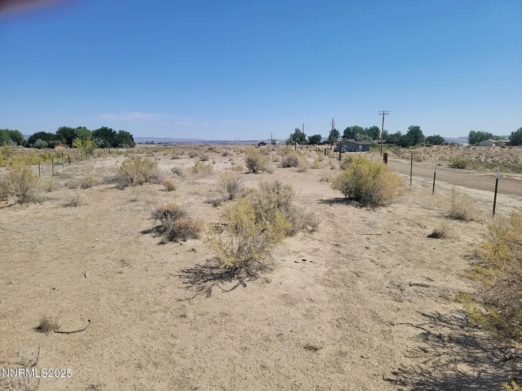 8935 Cougar Circle Silver Springs NV 89429