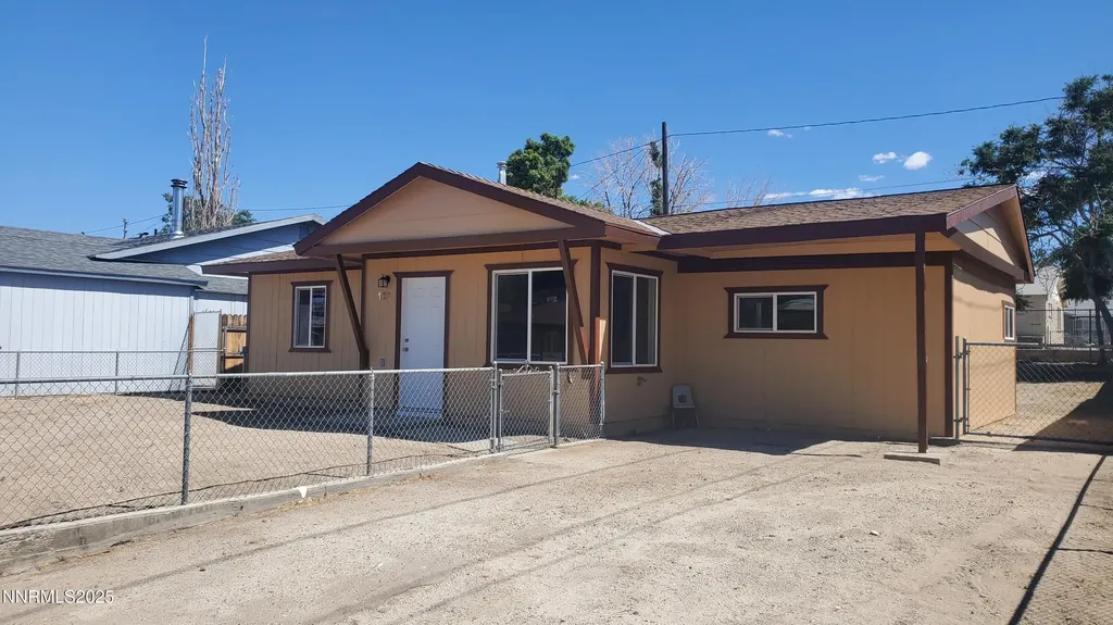 122 Harrison Hawthorne NV 89415