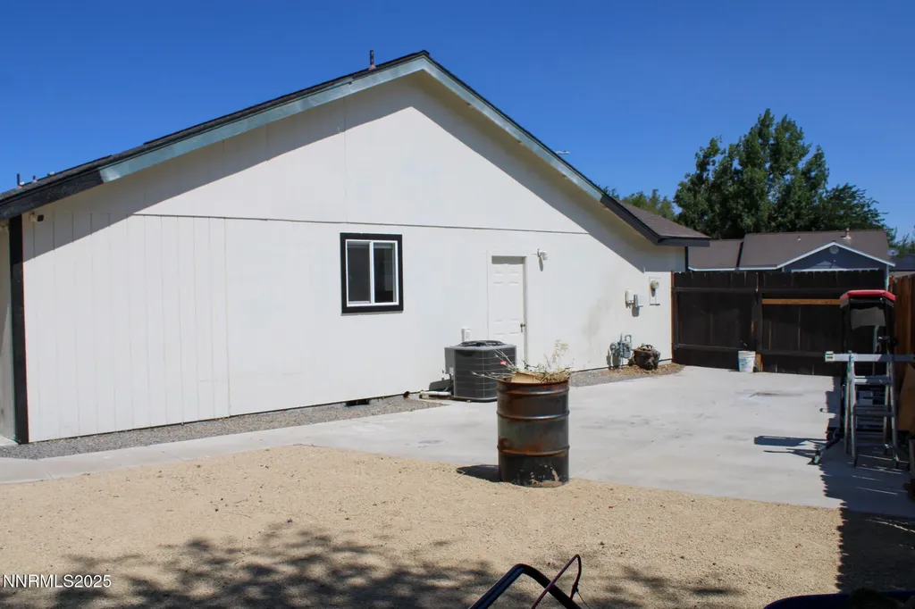 303 Wildrose Fernley NV 89408
