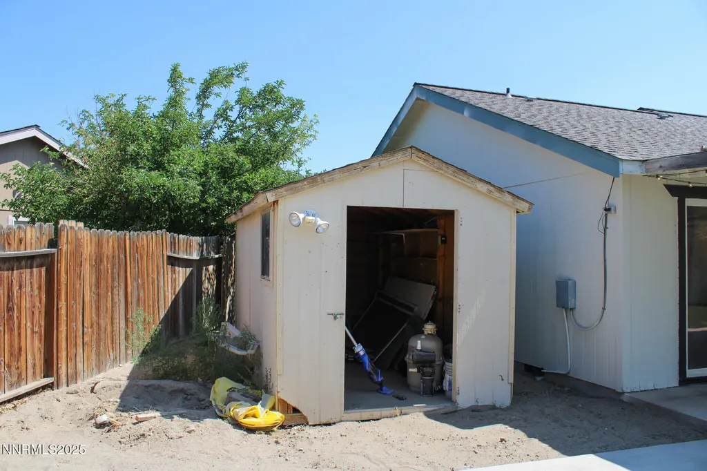 303 Wildrose Fernley NV 89408