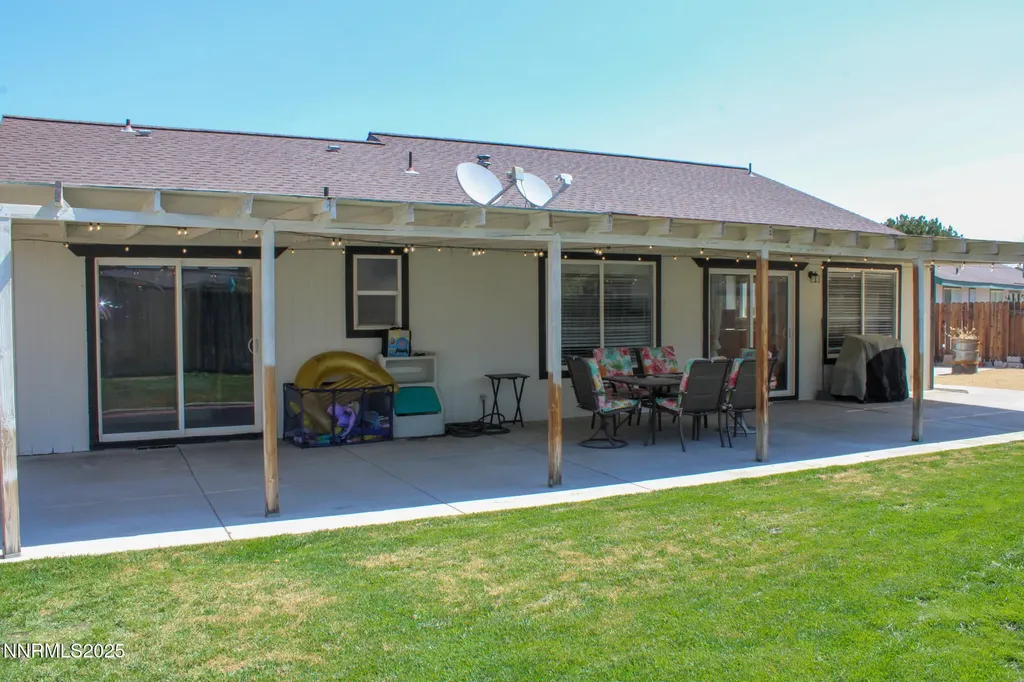 303 Wildrose Fernley NV 89408