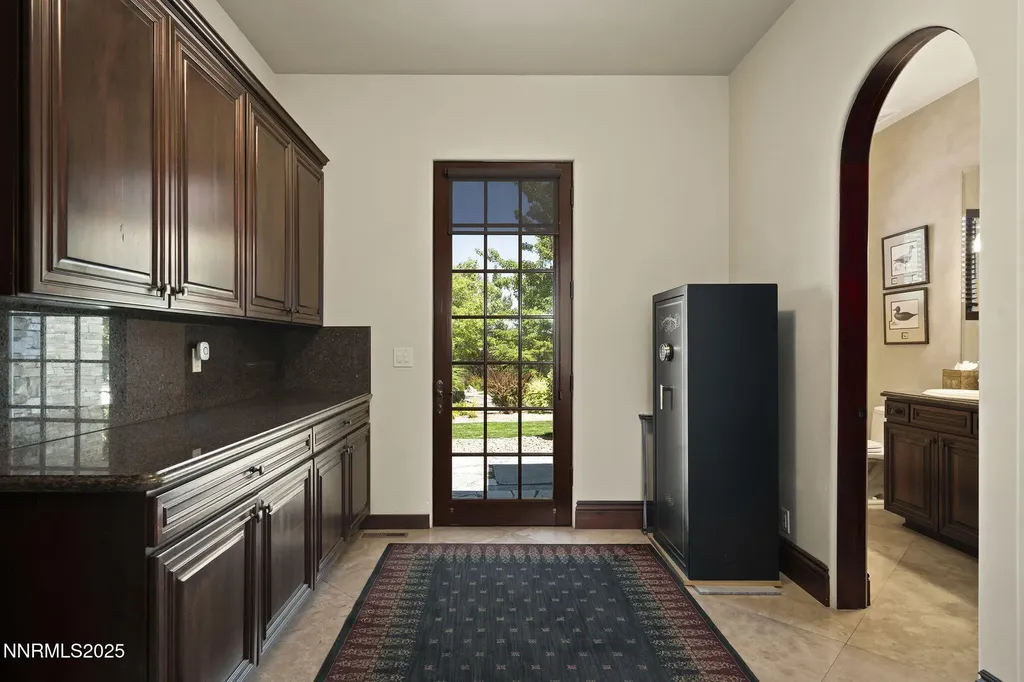 8741 Lakeside Reno NV 89511