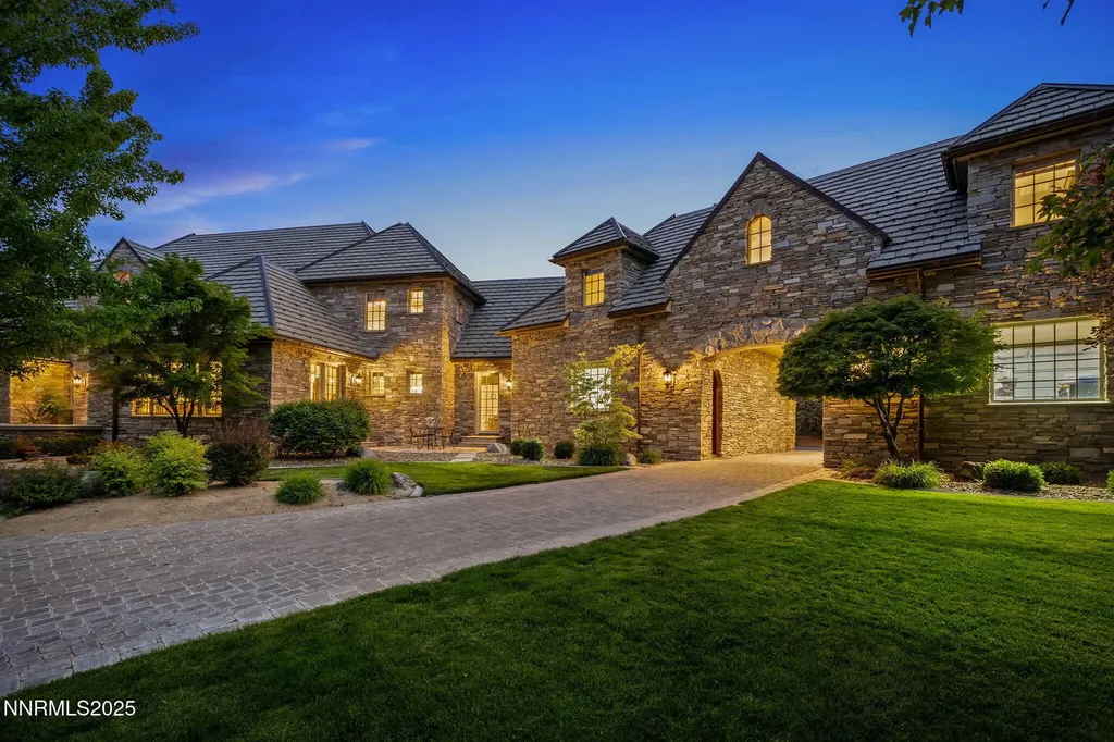 8741 Lakeside Reno NV 89511