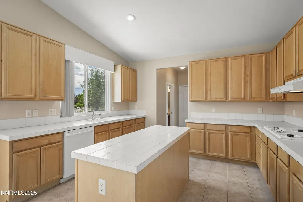 1060 Flanders Reno NV 89511