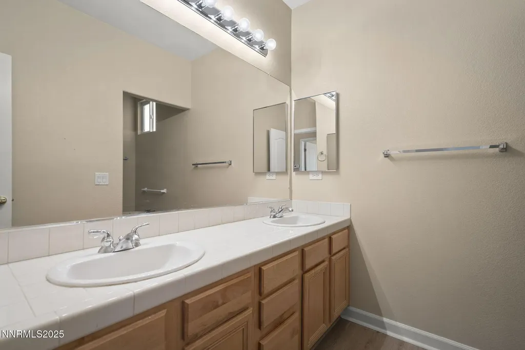 1060 Flanders Reno NV 89511