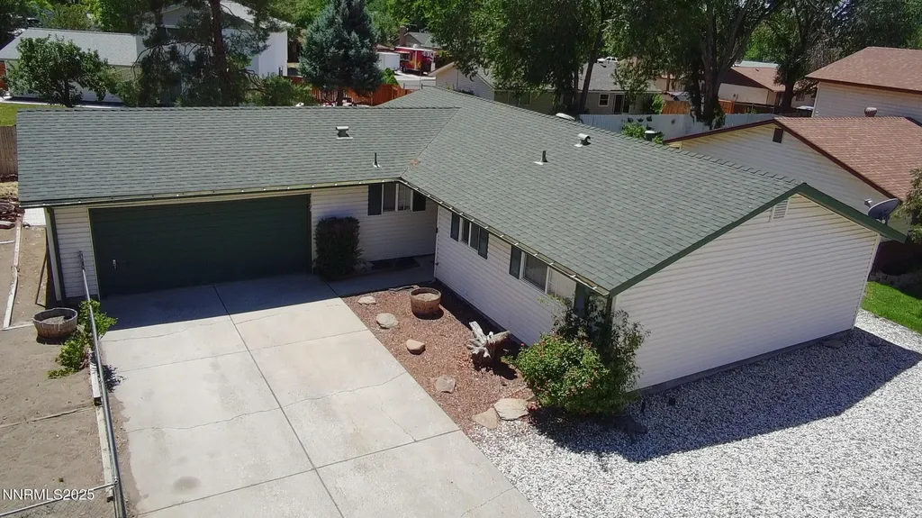 2154 La Hacienda Sparks NV 89434