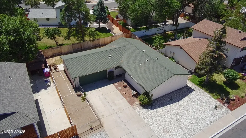 2154 La Hacienda Sparks NV 89434