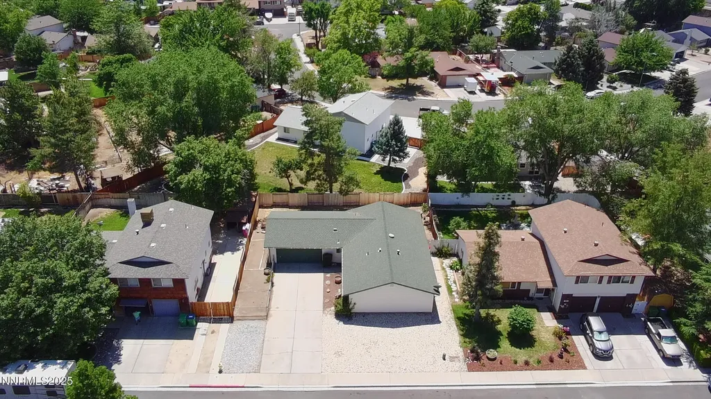 2154 La Hacienda Sparks NV 89434