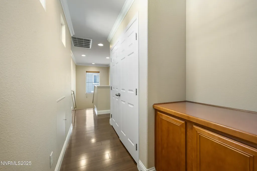 1940 Bears Ranch Reno NV 89521