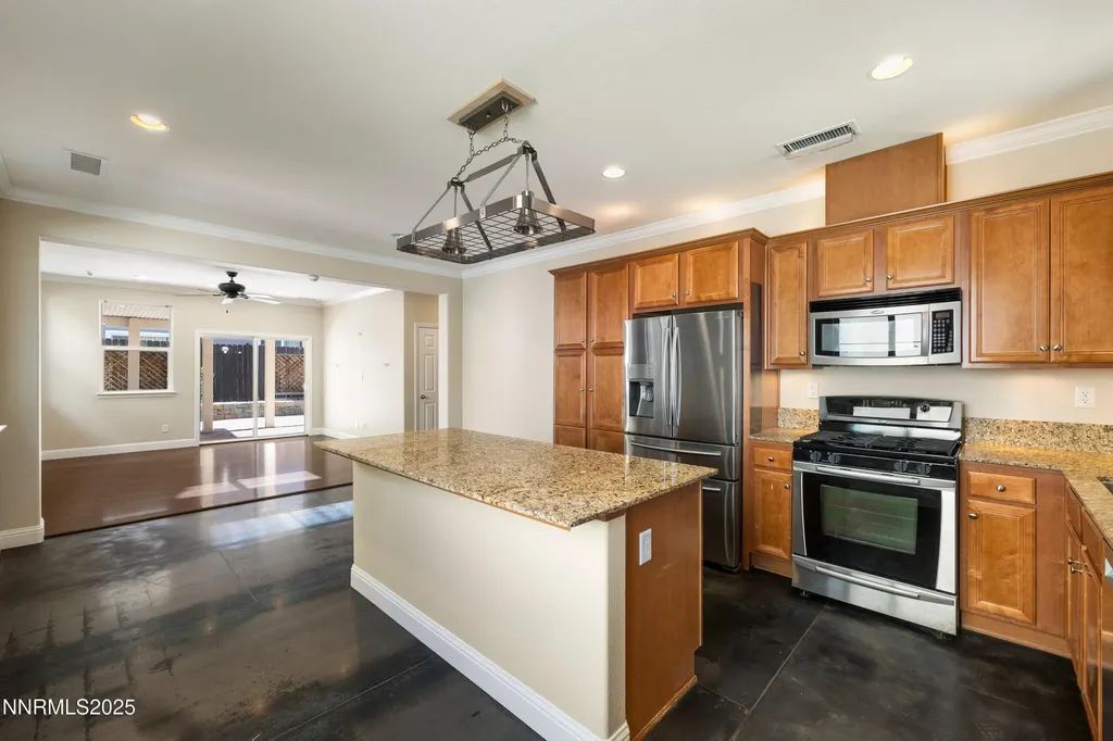 1940 Bears Ranch Reno NV 89521
