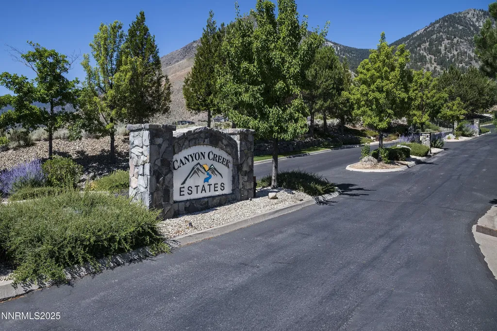 343 James Canyon Genoa NV 89411