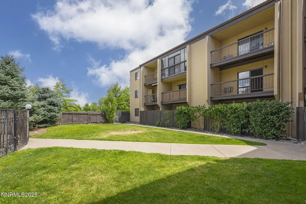 2450 Lymbery Reno NV 89509