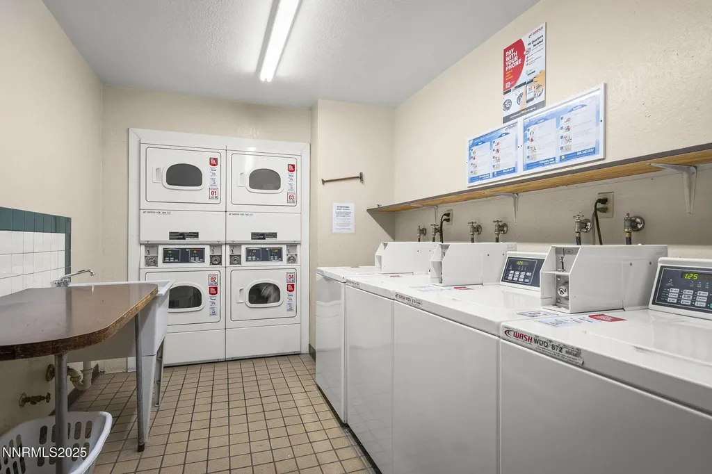 2450 Lymbery Reno NV 89509