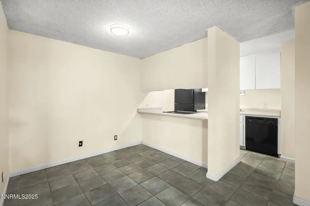 2450 Lymbery Reno NV 89509