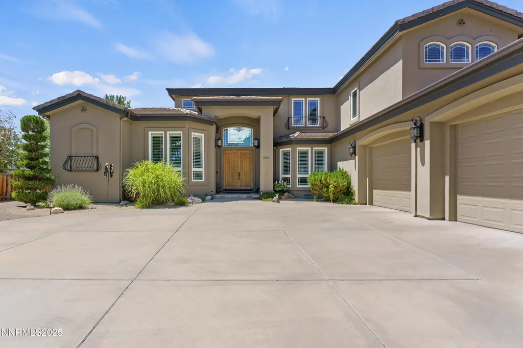 2880 Friar Rock Sparks NV 89436