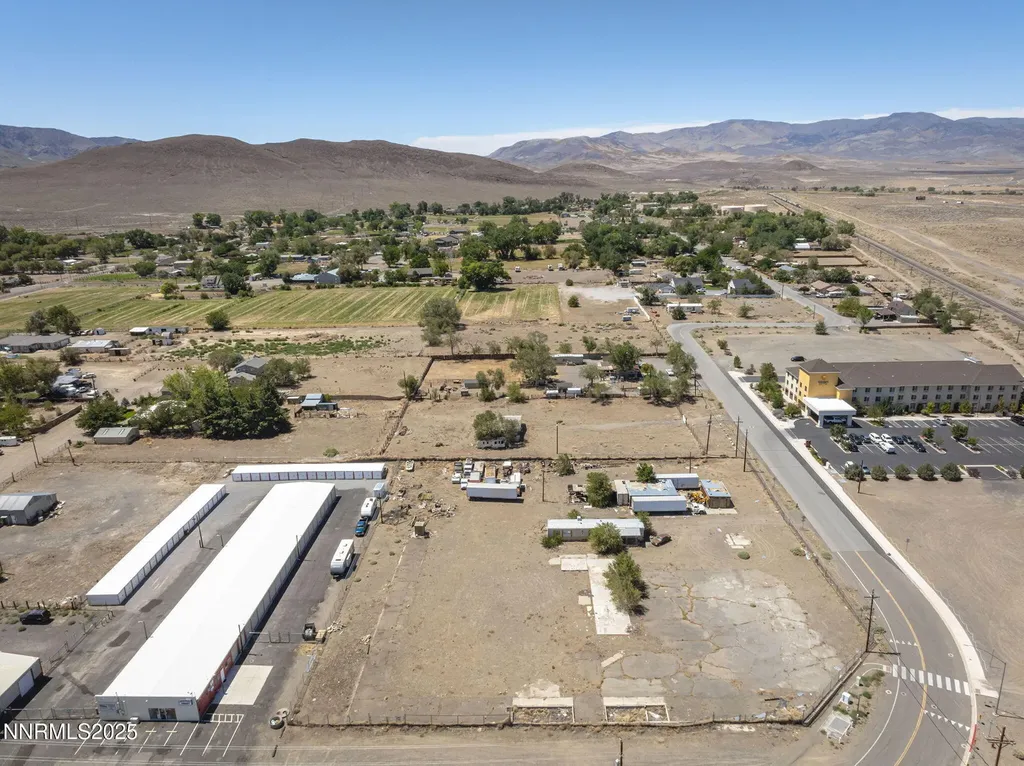 825 Mesa Fernley NV 89408