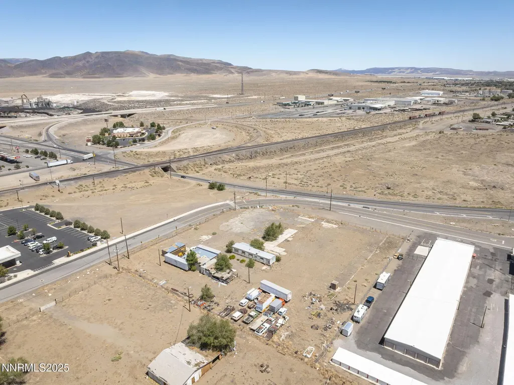 825 Mesa Fernley NV 89408