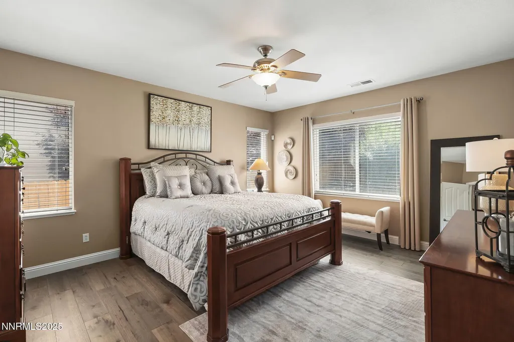 5365 Ebbetts Pass Sparks NV 89436