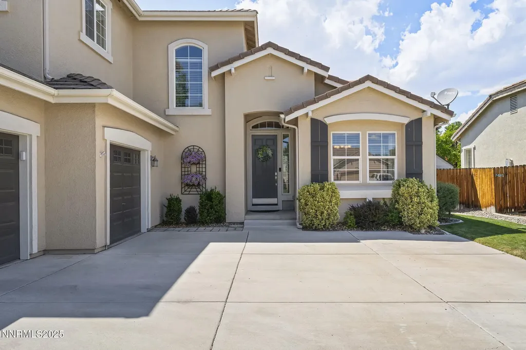 5365 Ebbetts Pass Sparks NV 89436